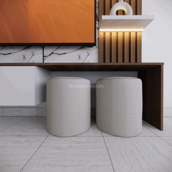 Mueble TV TP-3 detalle puff Detalle de los 2 puff con espuma Zebra y tapiz antifluido del Mueble TP-3